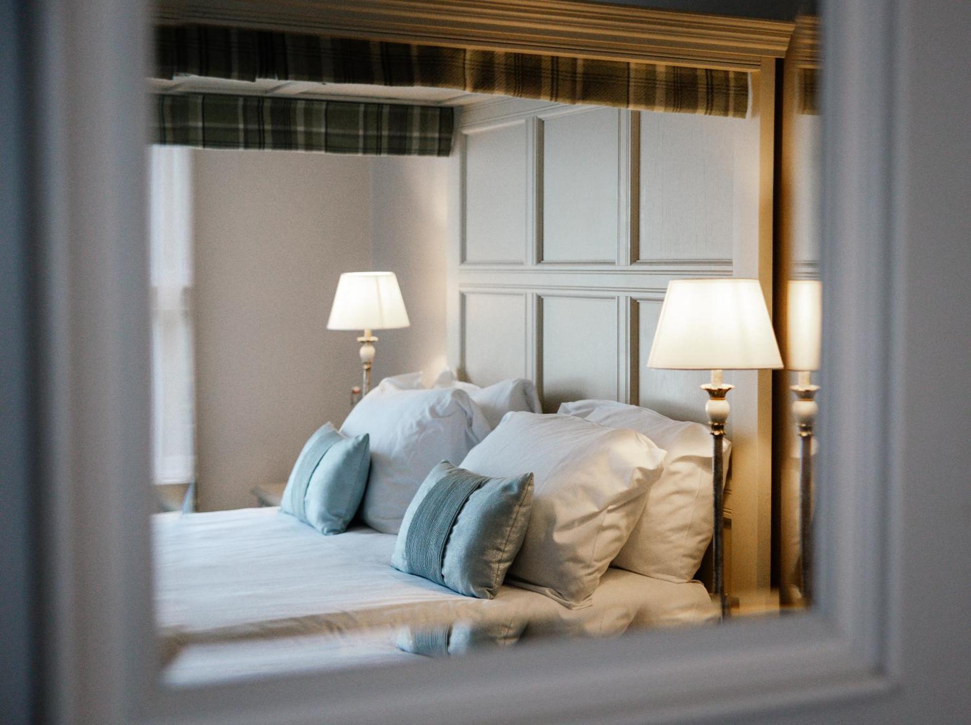 Conyngham Arms Hotel Слейн Екстериор снимка